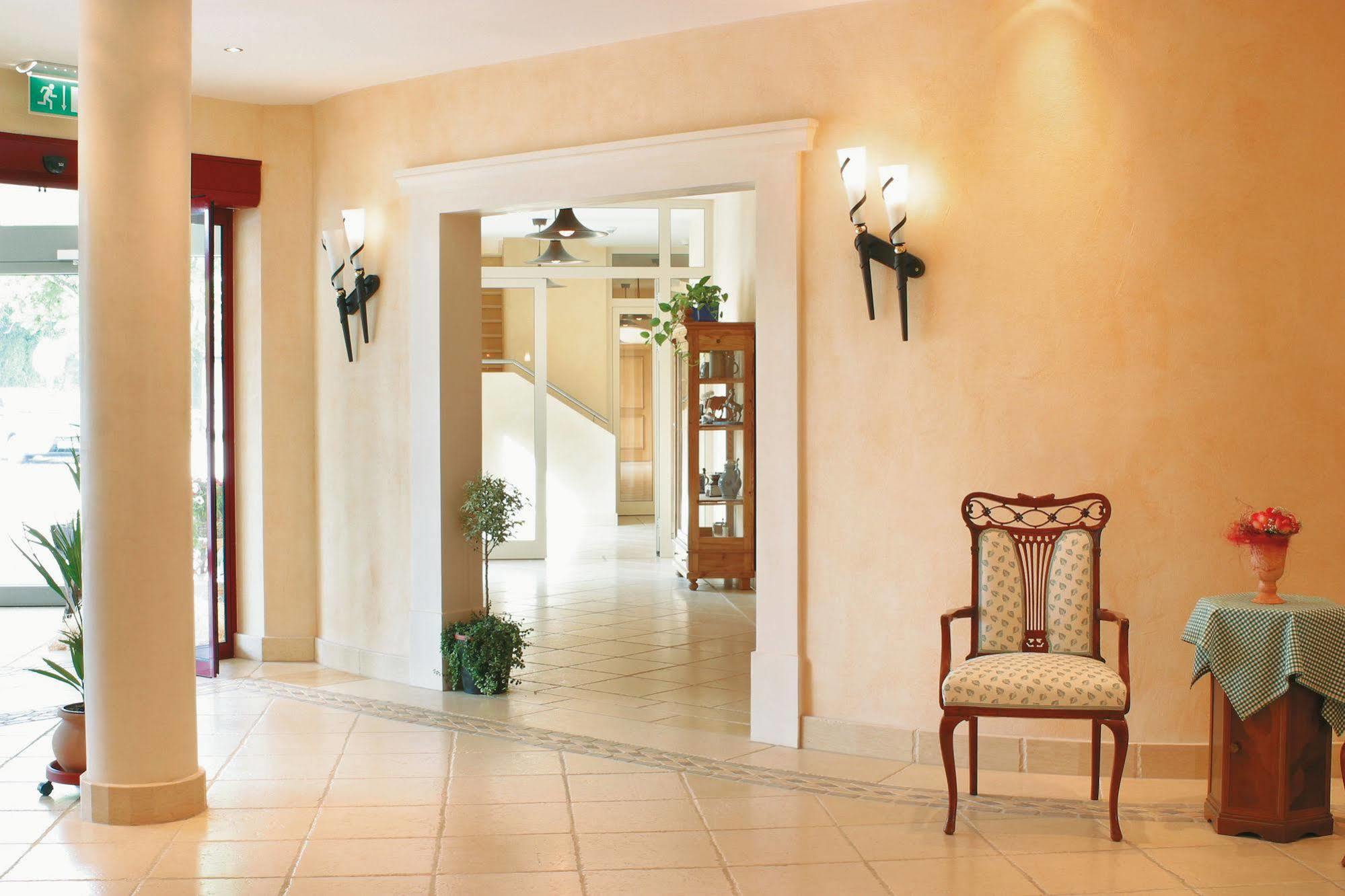 Hotel Und Landgasthof Altwirt Großhartpenning エクステリア 写真